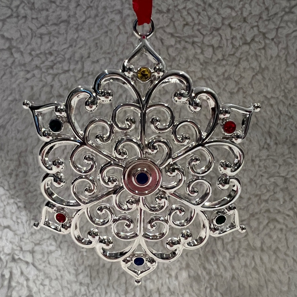 Lenox Sparkle and Scroll Snowflake Ornament Multicolor Gems, original box